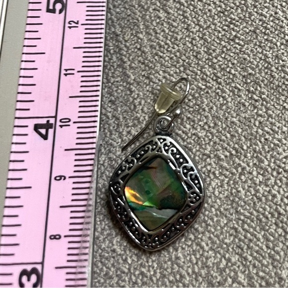 Abalone Necklace and Earrings Set.   B - Picture 8 of 8